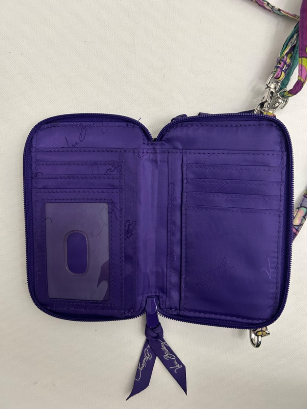 Vera Bradley All-In-One Crossbody Wallet in the retired Heather pattern. - Picture 5 of 7